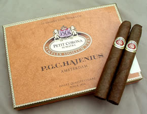P G C Hajenius Petit Corona