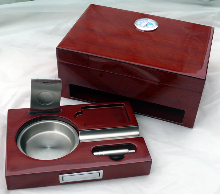 Cherry Desk Humidor/Ashtray Set • 10 cigars