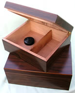 WALNUT DECOR HUMIDORS