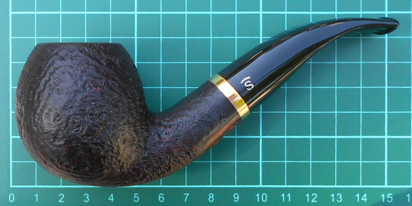 Stanwell de LuxeTobacco pipe -  Black Sandblast finish