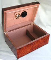 BUDGET ROOT BURL HUMIDOR